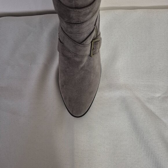 NWOT Sweater Top Boots - Picture 4 of 13